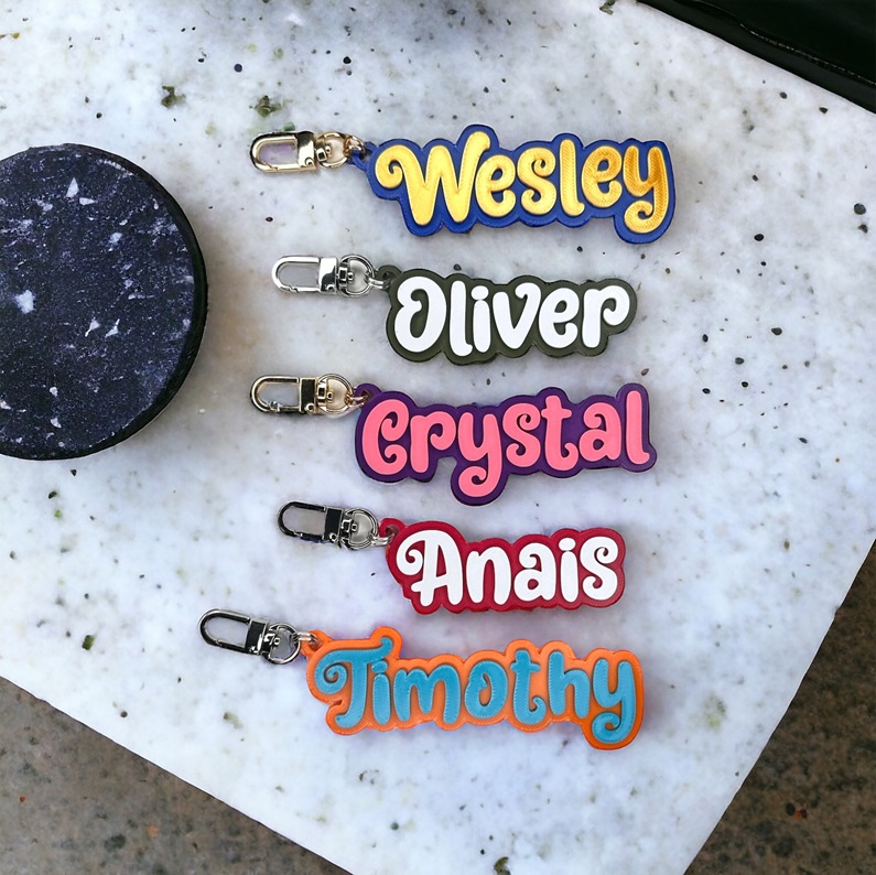 Custom name keychain